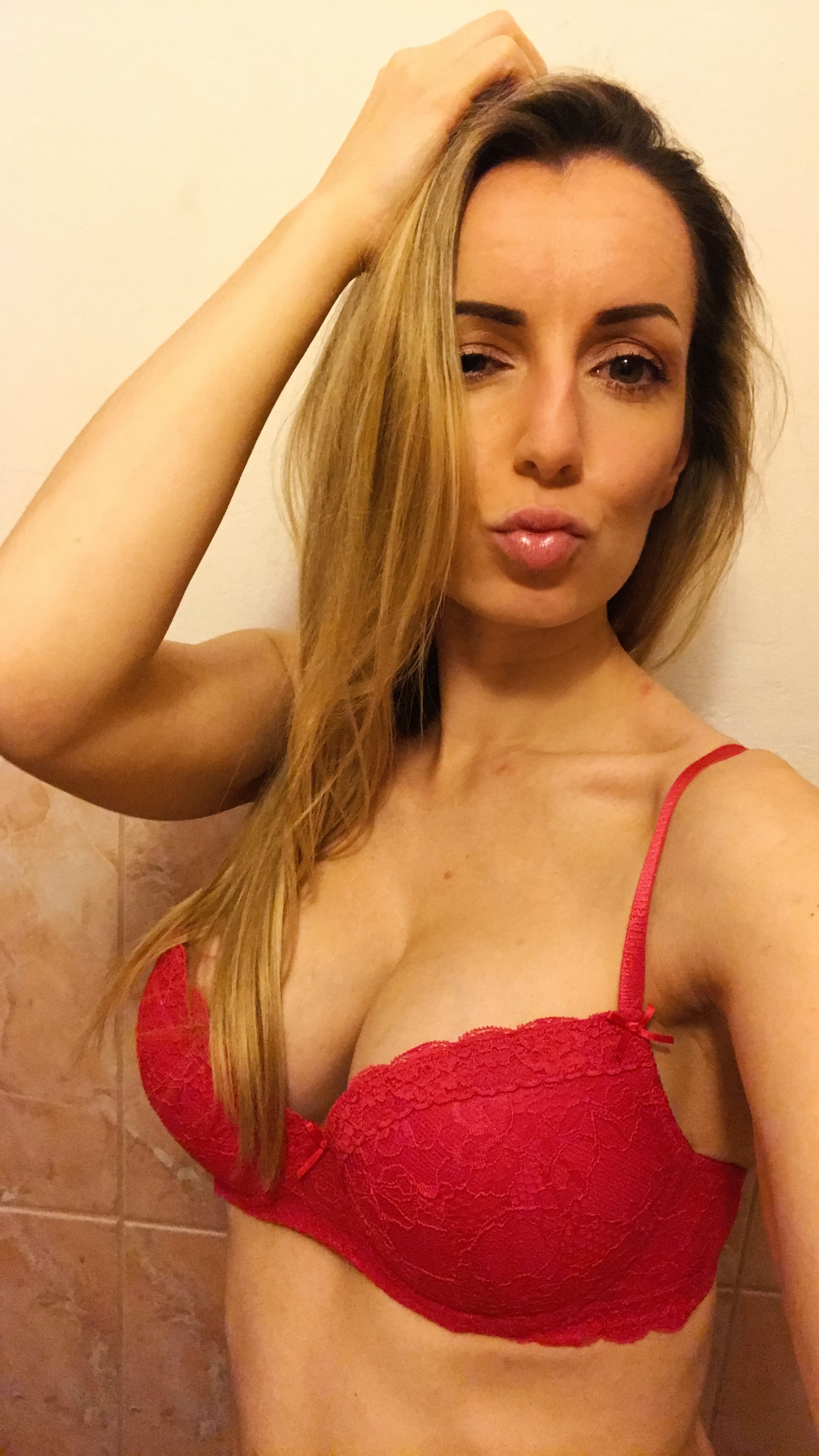 💯🍓💋 Shaky Pussy Lips 💋🍓💯